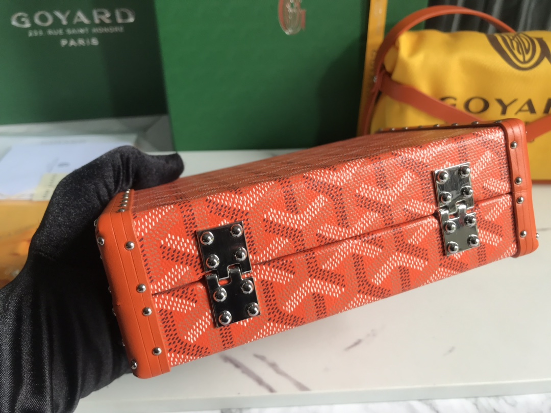Goyard Minaudière Bags