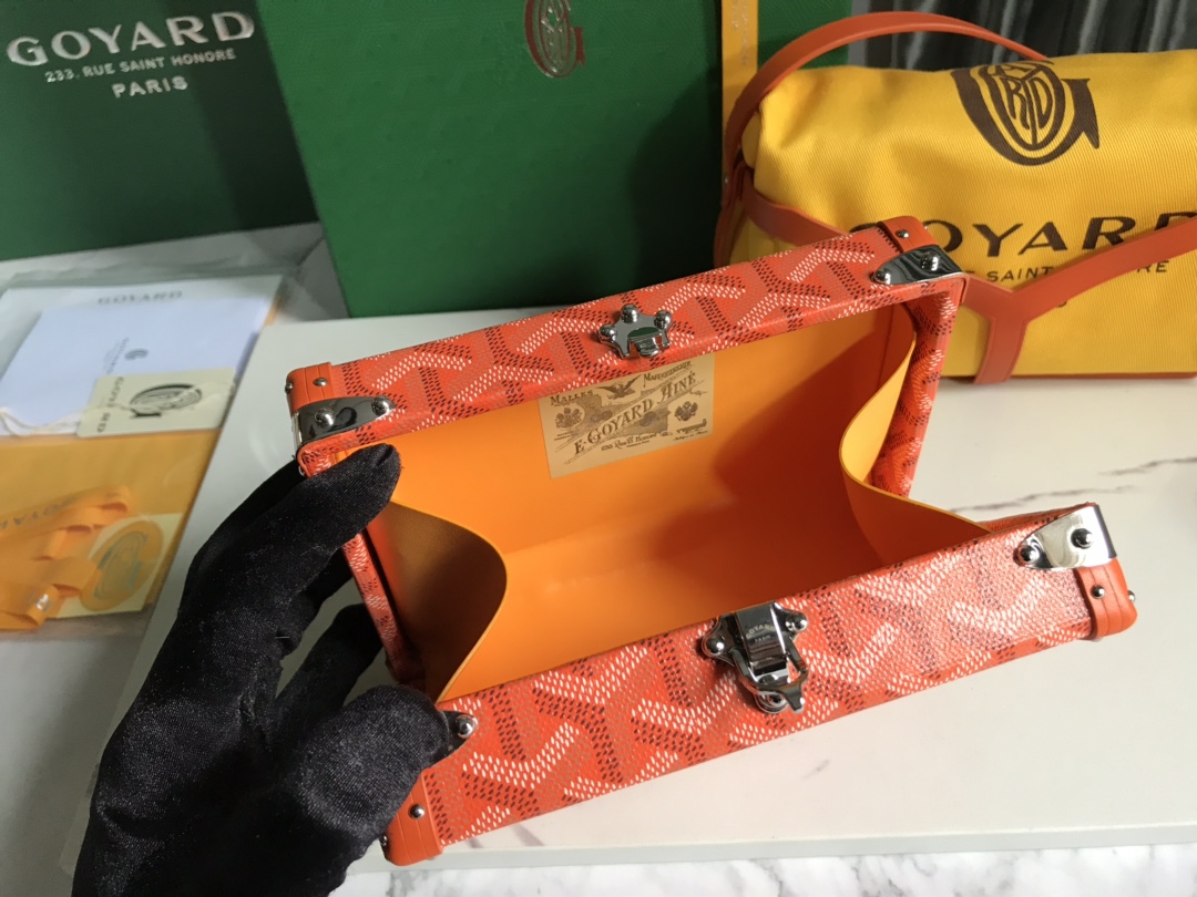 Goyard Minaudière Bags