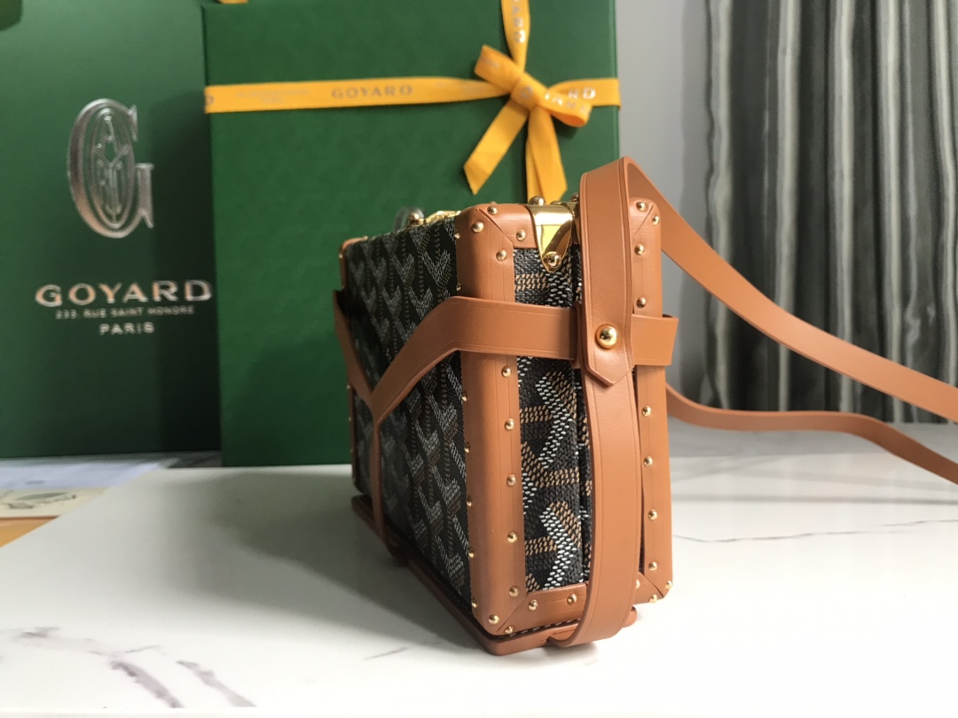Goyard Minaudière Bags
