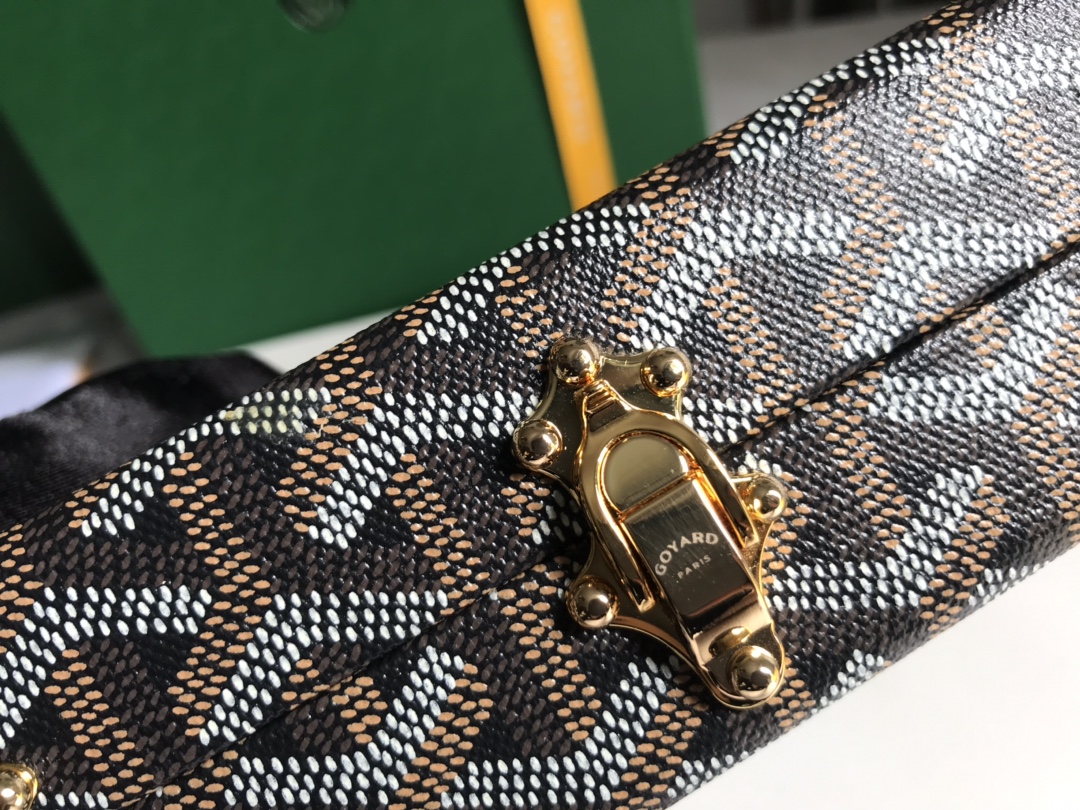 Goyard Minaudière Bags