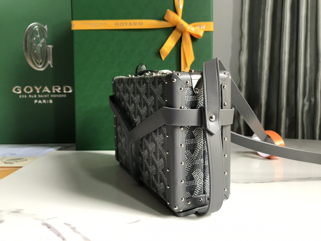 Goyard Minaudière Bags
