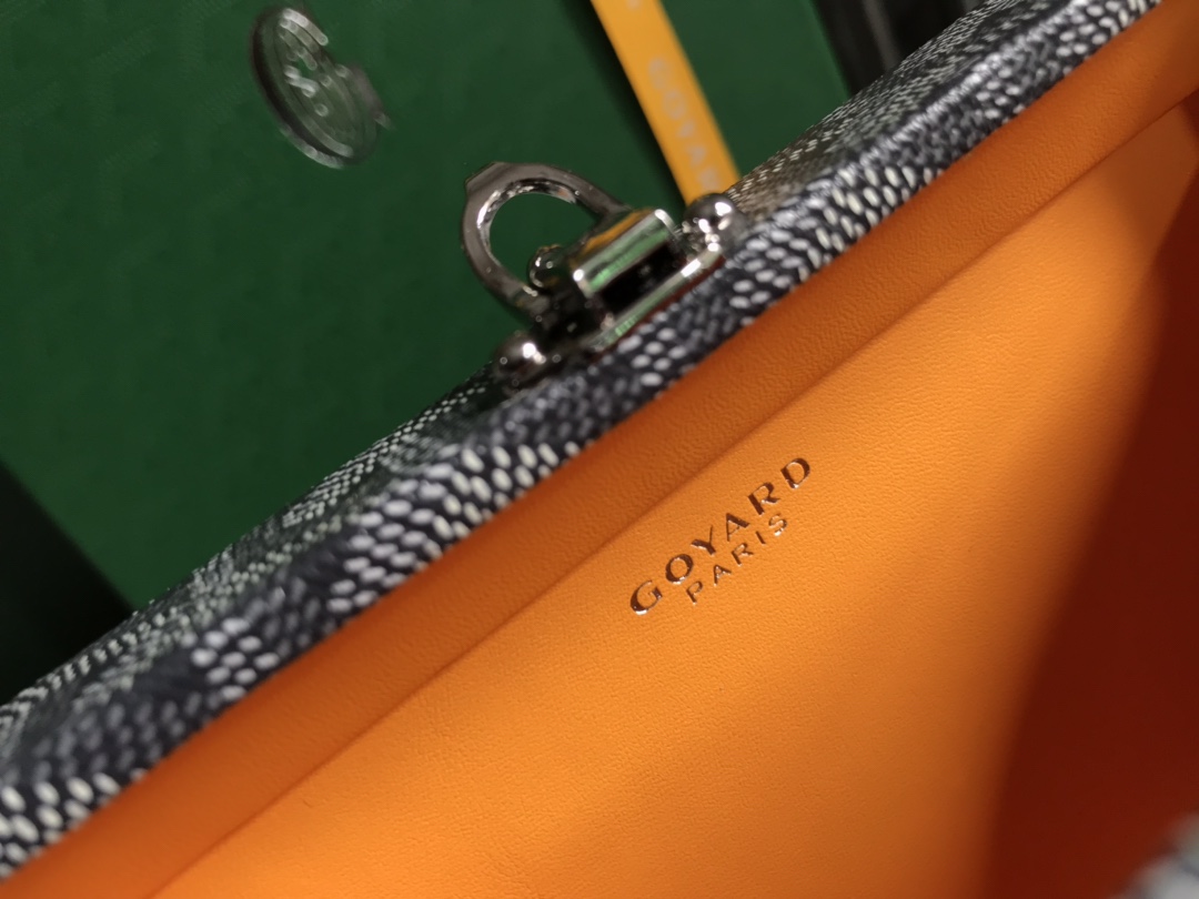 Goyard Minaudière Bags