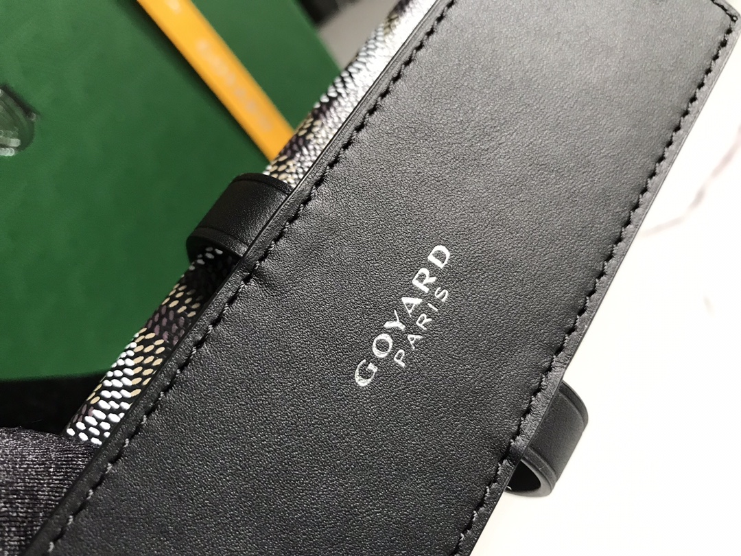 Goyard Minaudière Bags