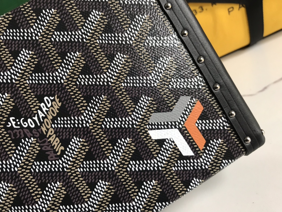 Goyard Minaudière Bags