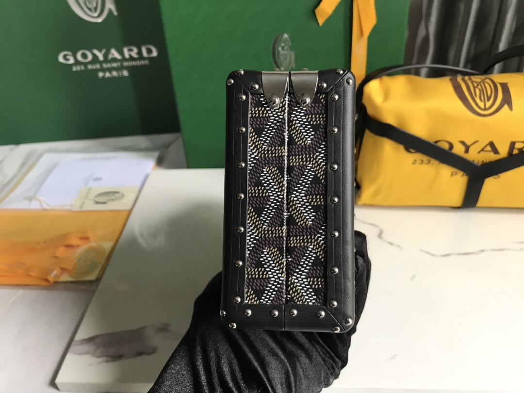 Goyard Minaudière Bags
