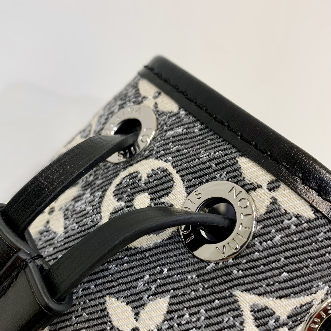 Louis Vuitton Nano Noé-13*16*10CM