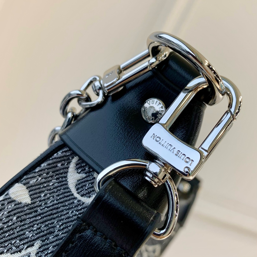 Louis Vuitton Loop Handbags-M40511-23*13*6CM