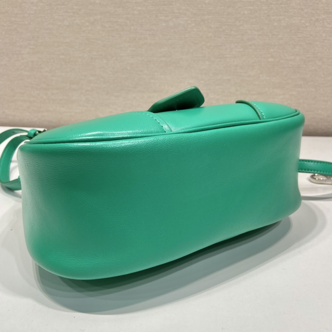 Prada Moon Handbags 1BA381-22.5*16*7.5CM Prada Moon Handbags 1BA381-22.5*16*7.5CM