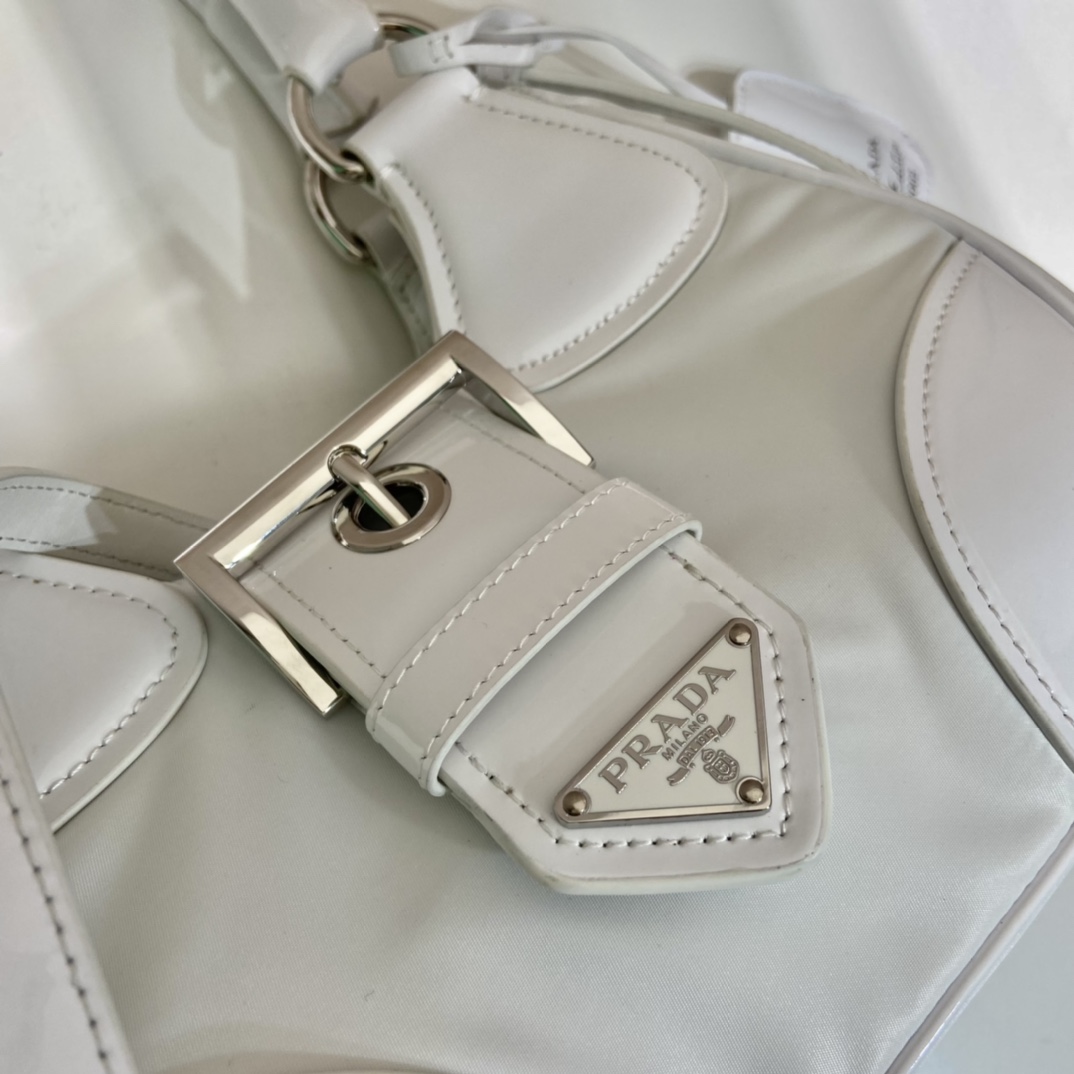 Prada Moon Handbags 1BA381-22.5*16*7.5CM Prada Moon Handbags 1BA381-22.5*16*7.5CM