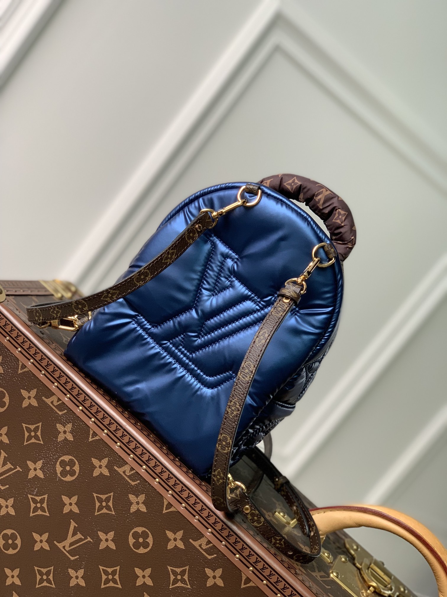 Louis Vuitton Pillow Palm Springs Backpack-17 x 22 x 10CM