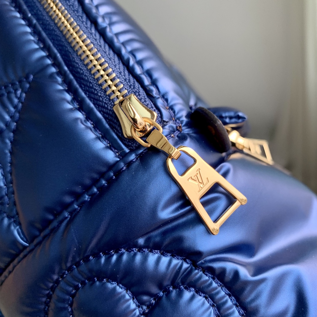 Louis Vuitton Pillow Palm Springs Backpack-17 x 22 x 10CM