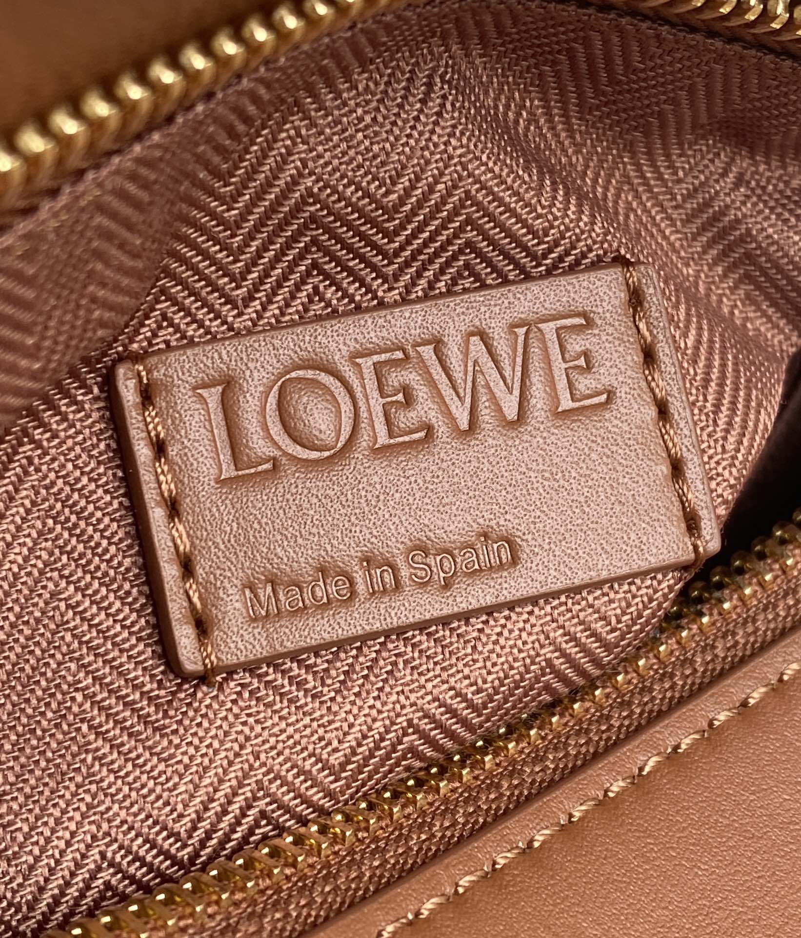 Lowee Puzzle Small Bag-24*10*14CM
