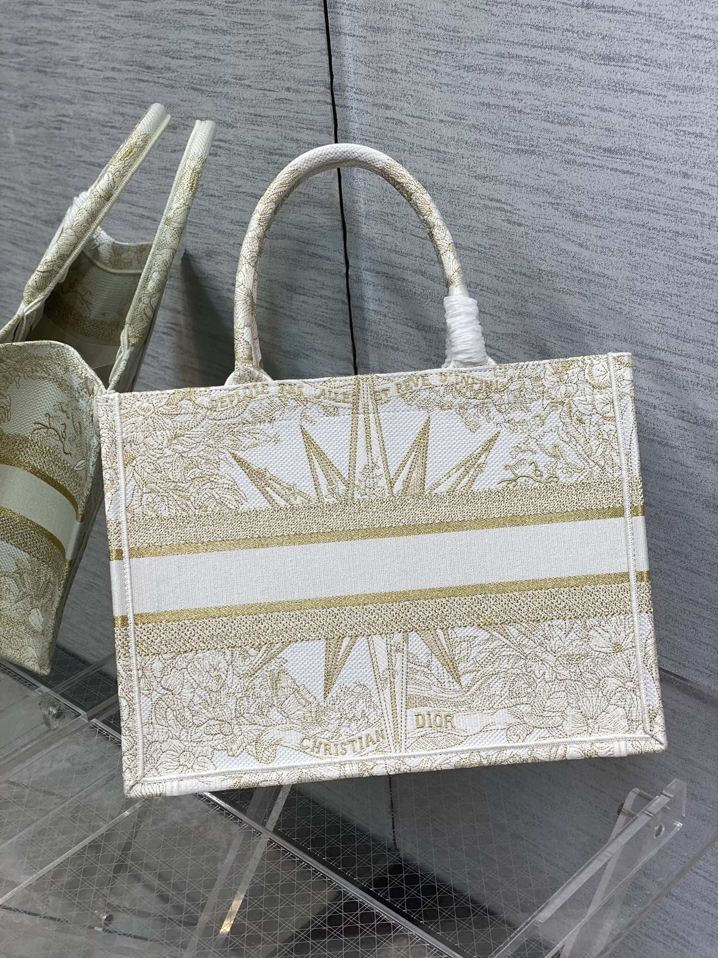 Diro Small Book Tote-36*18*28CM