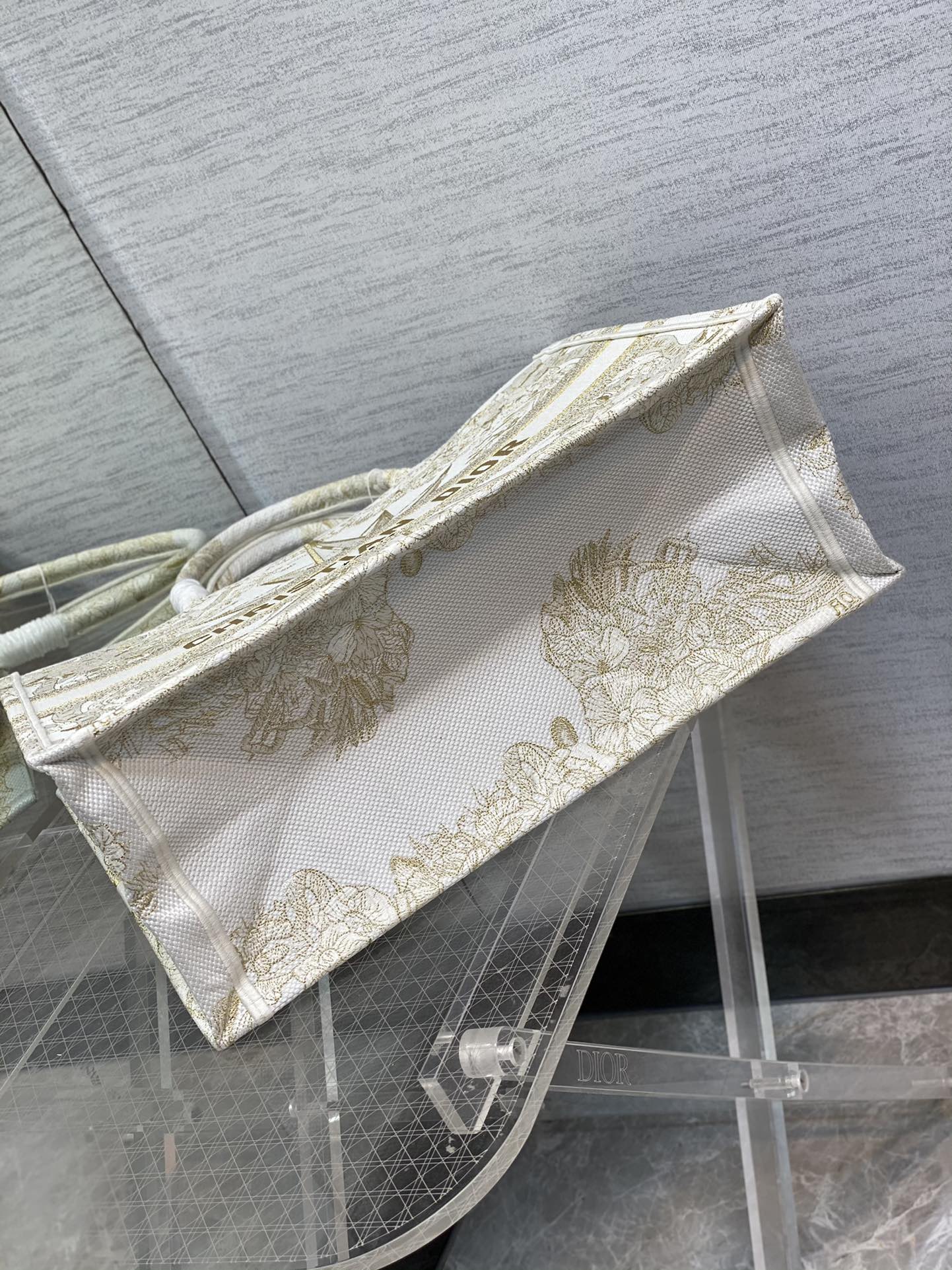 Diro Book Tote Bags-42*32*5CM