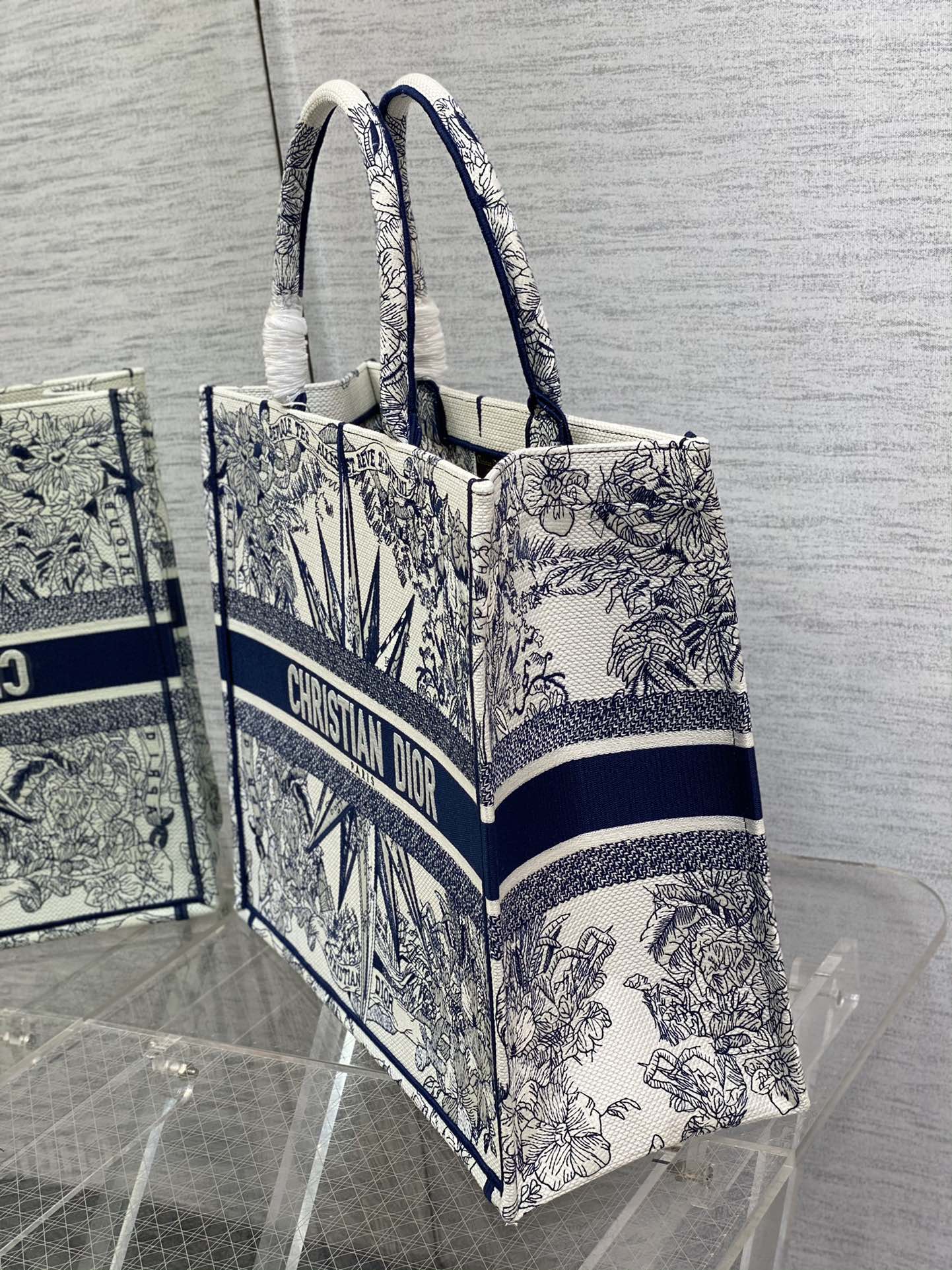 Diro Book Tote Bags-42*32*5CM