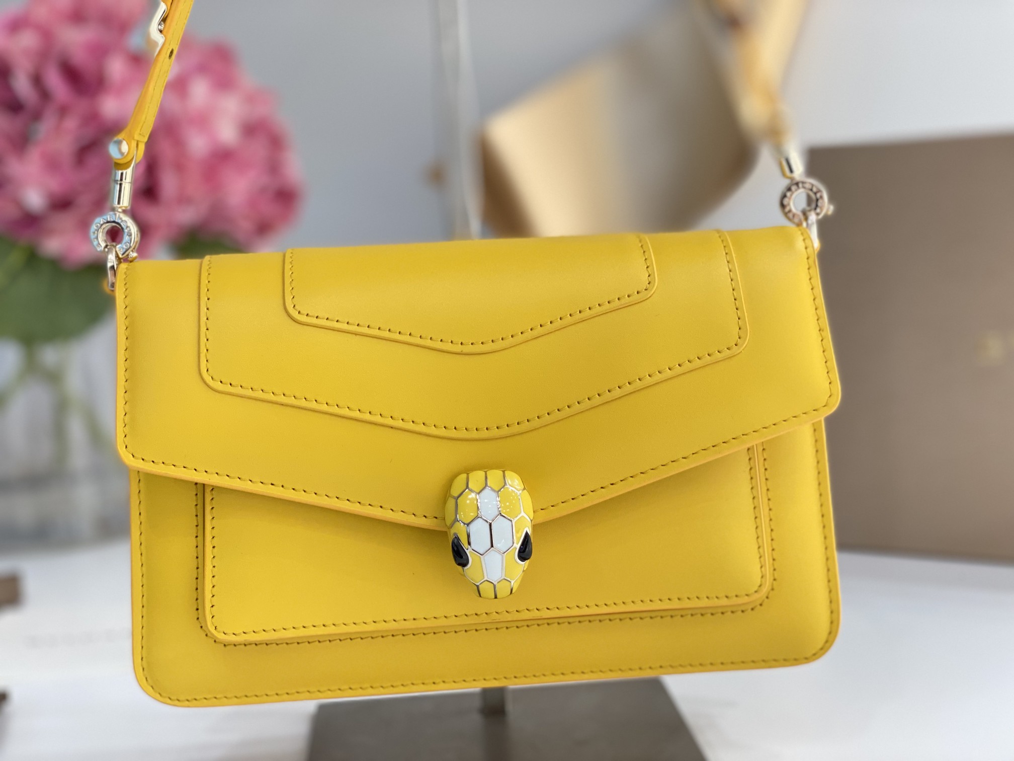 Bvlgari Serpenti Forever Bag-22 X 15 X 4.5CM