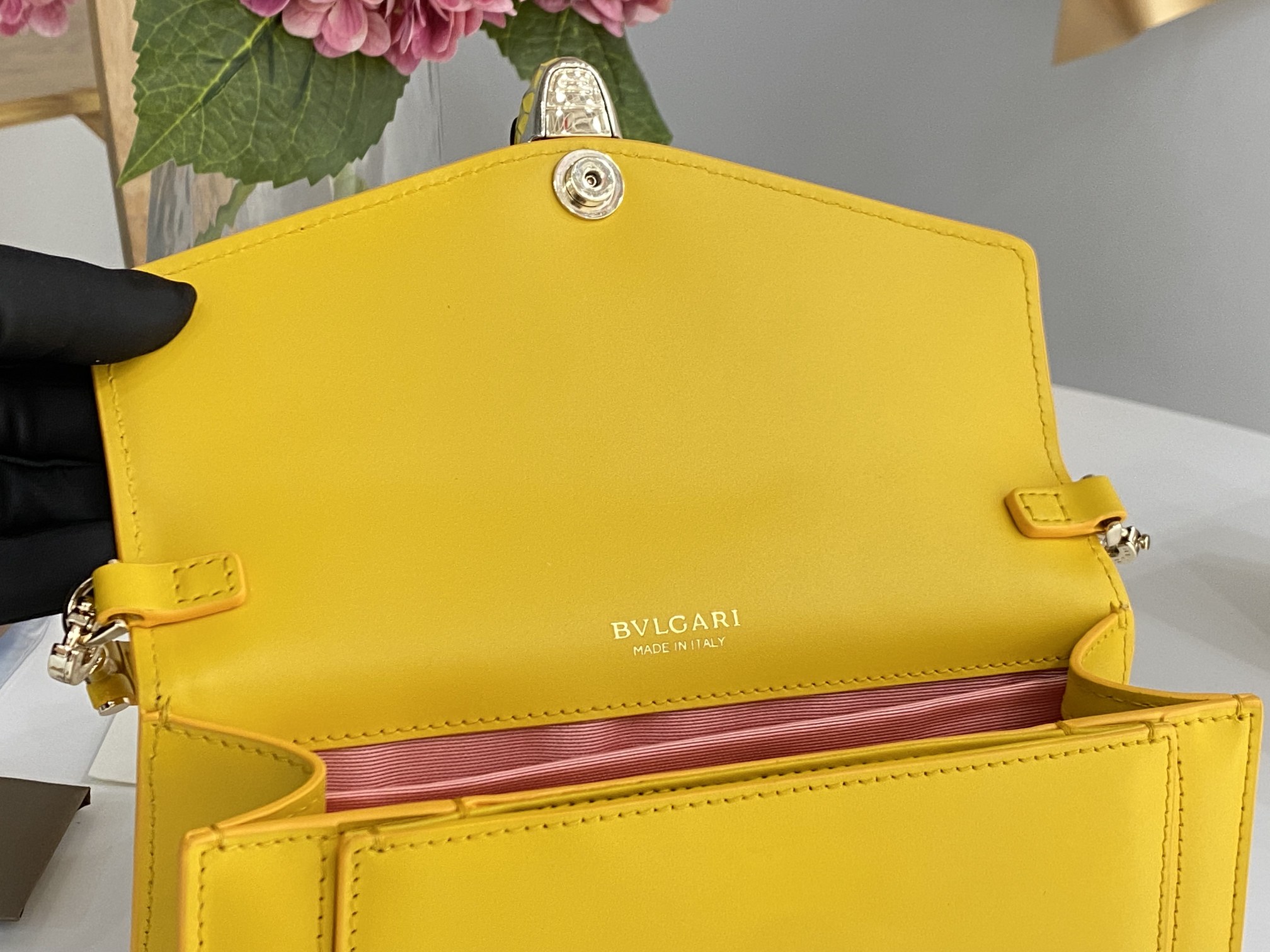Bvlgari Serpenti Forever Bag-22 X 15 X 4.5CM