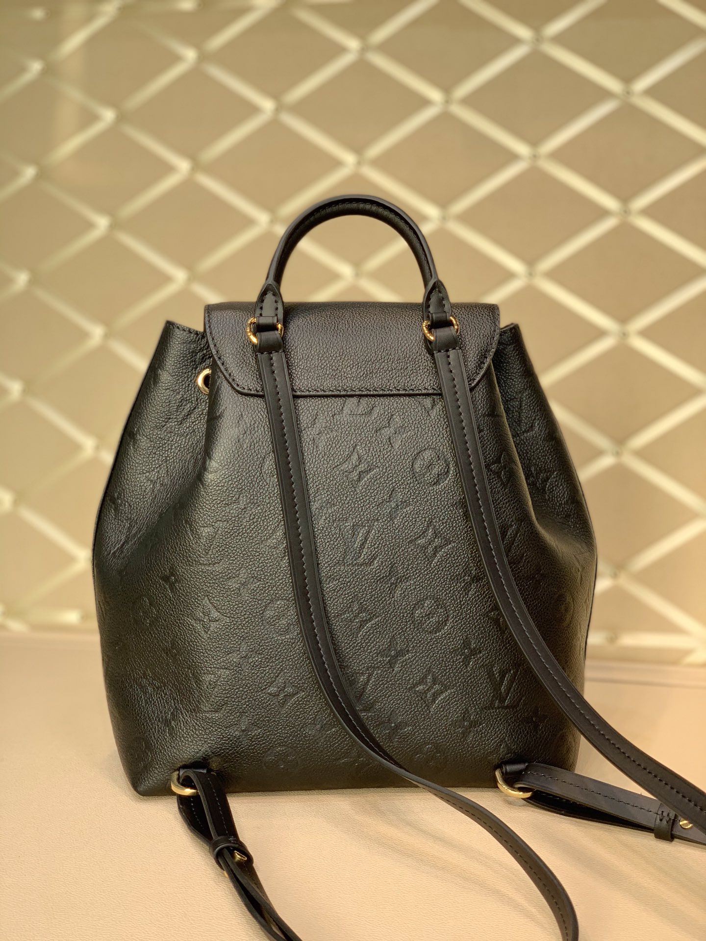 Louis Vuitton Montsouris Backpack-27.5 x 33.0 x 14.CM