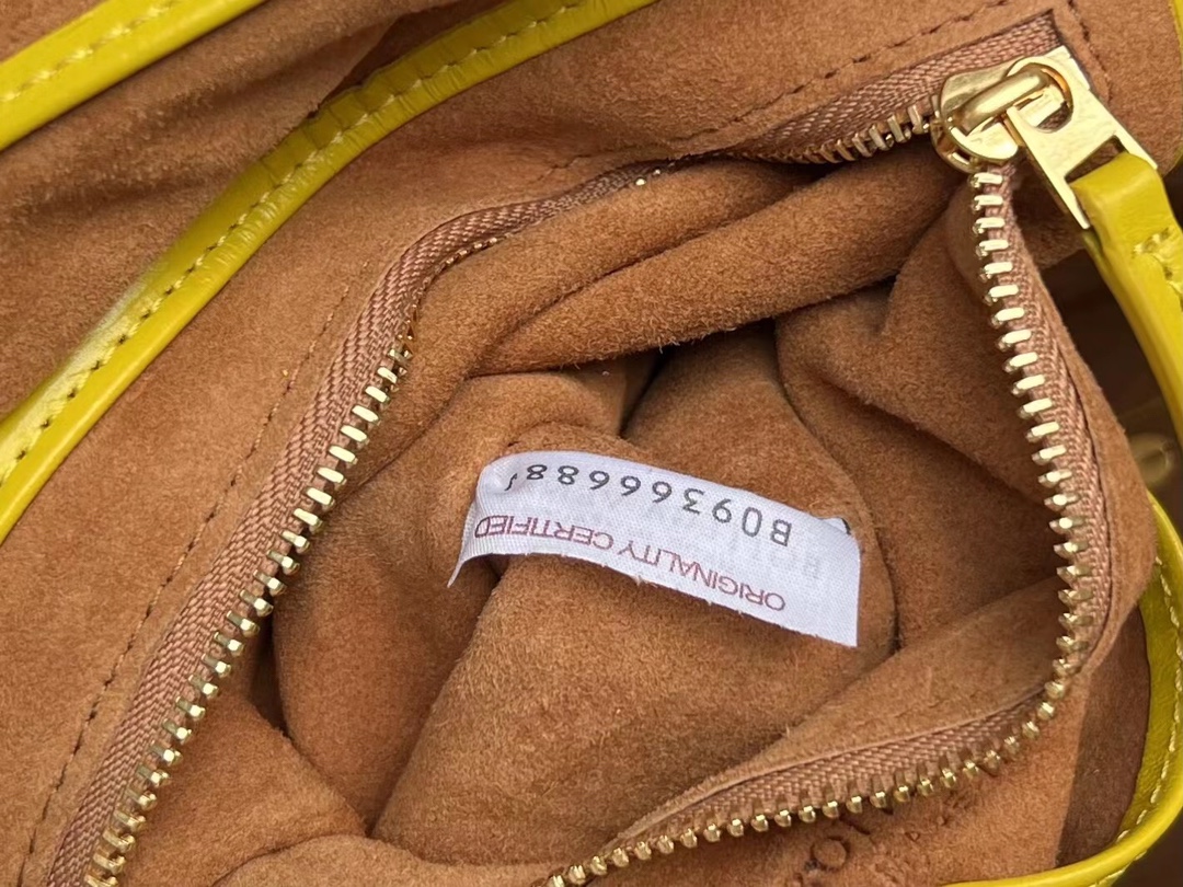 Bottega Veneta Arco Bag-23x21X9CM