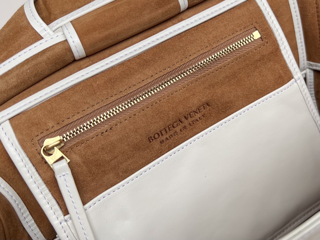 Bottega Veneta Arco Bag-23x21X9CM