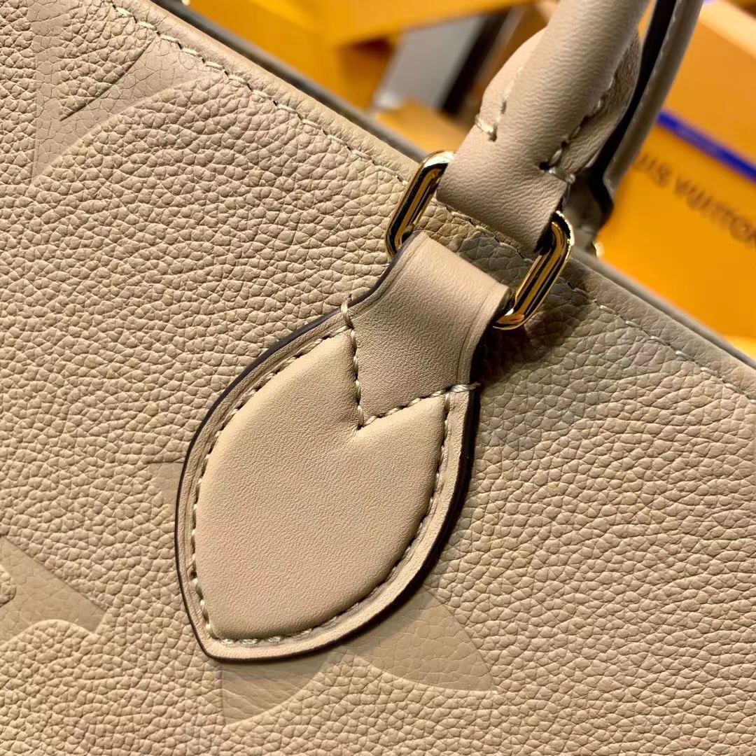 Louis Vuitton Small Onthego Handbag-35*28*15CM