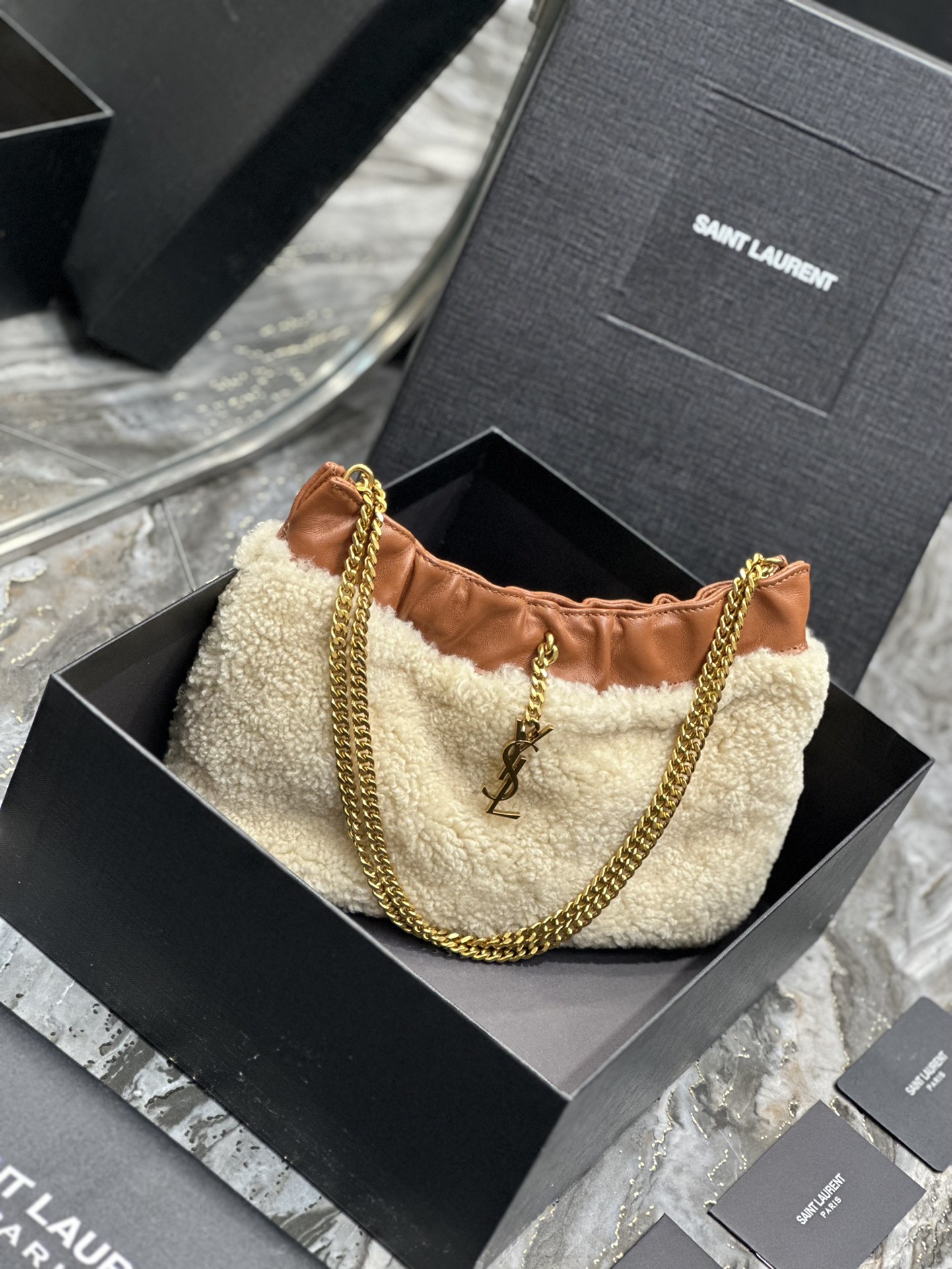 YSL Mini Leather Shoulder Bbag-24x14x4CM
