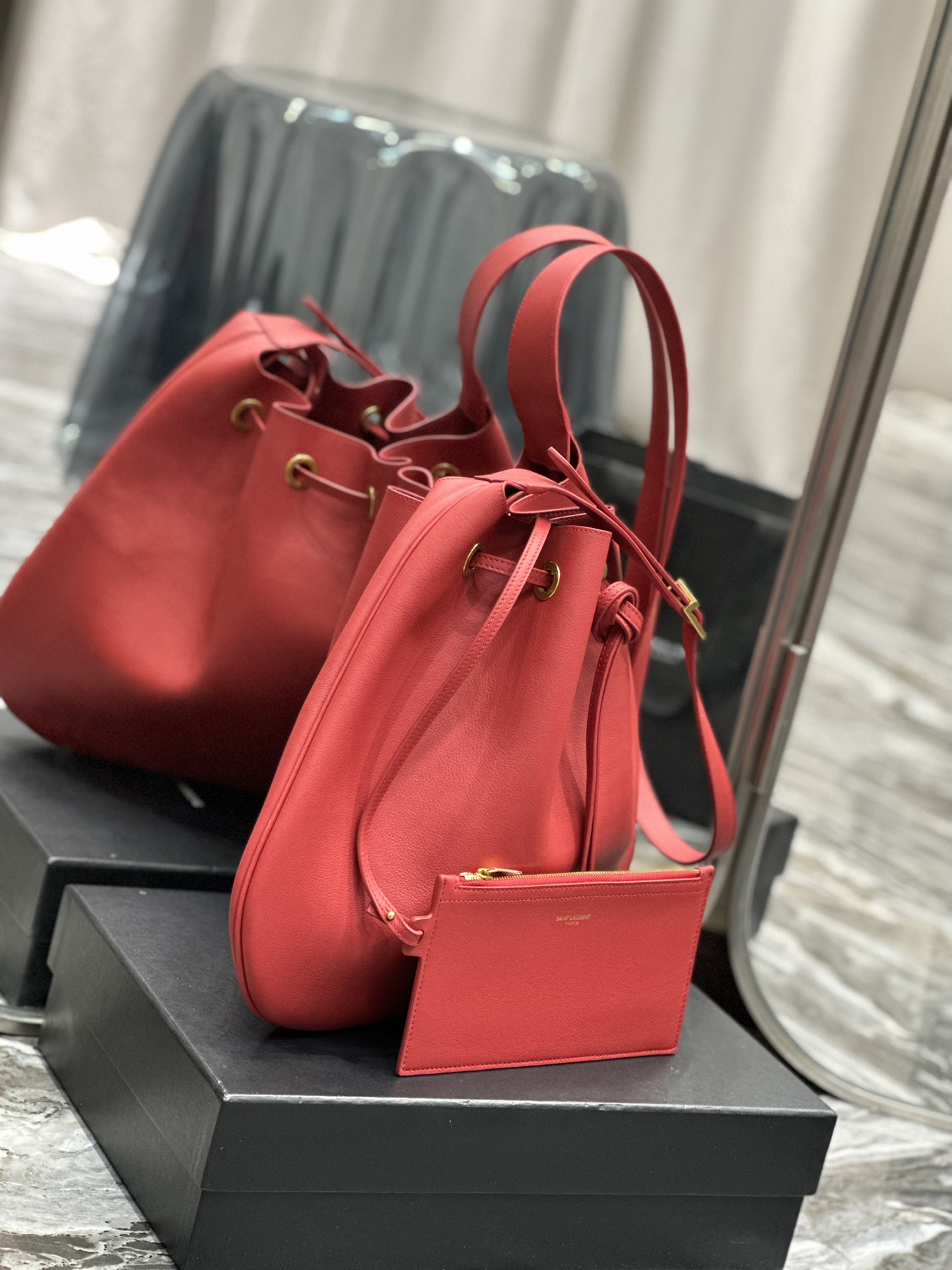 YSL Flat Hobo Bag-44×33×2.5CM