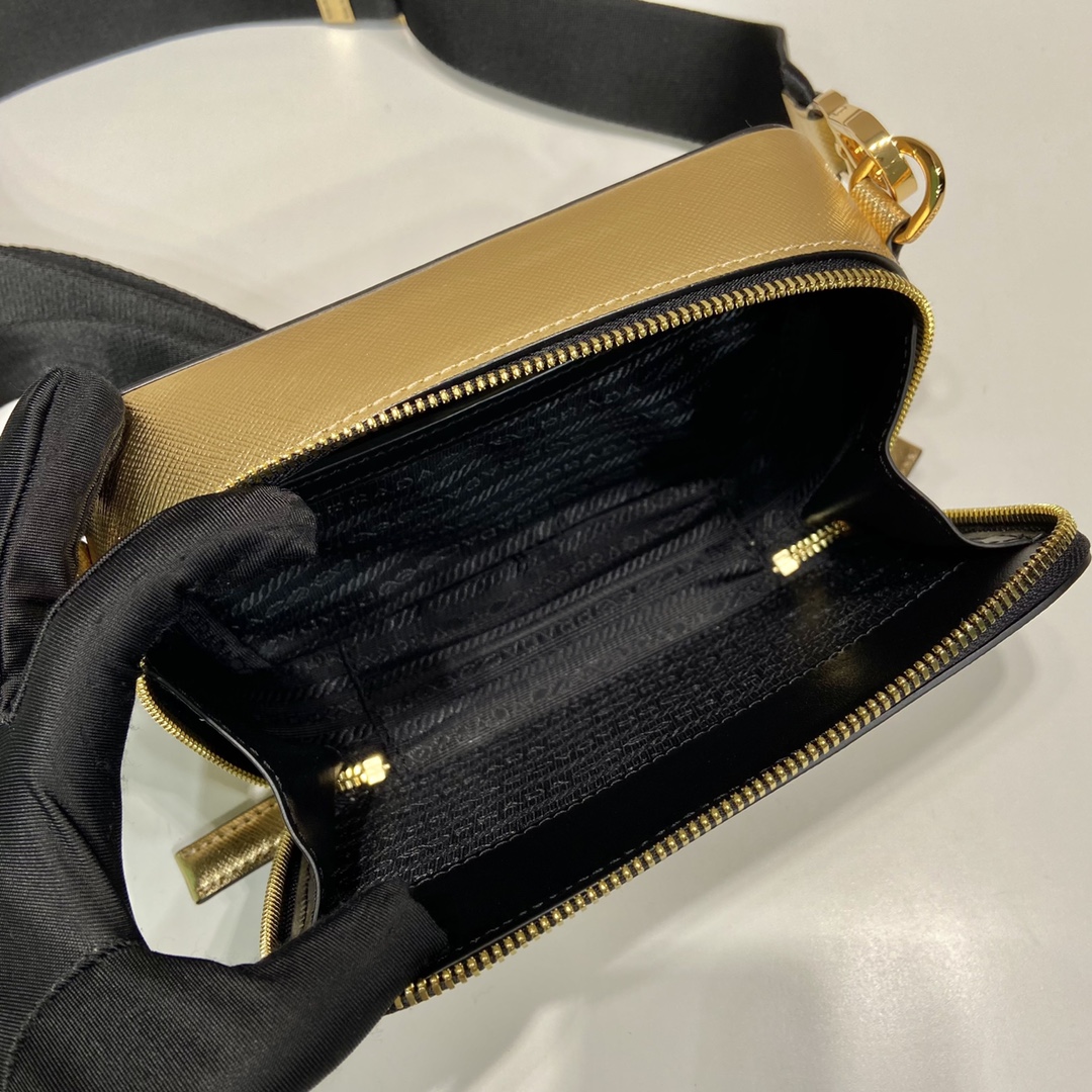 Prada Messenger Bag-2VH070-19*12.5*5.5CM