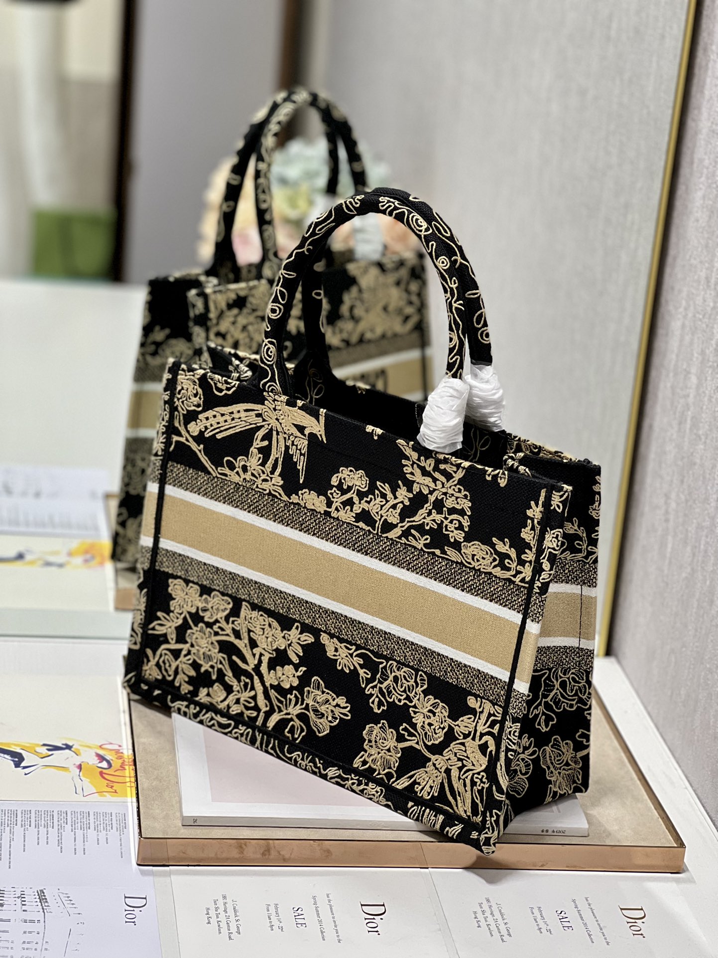 Diro Small Book Tote-36*18*28CM