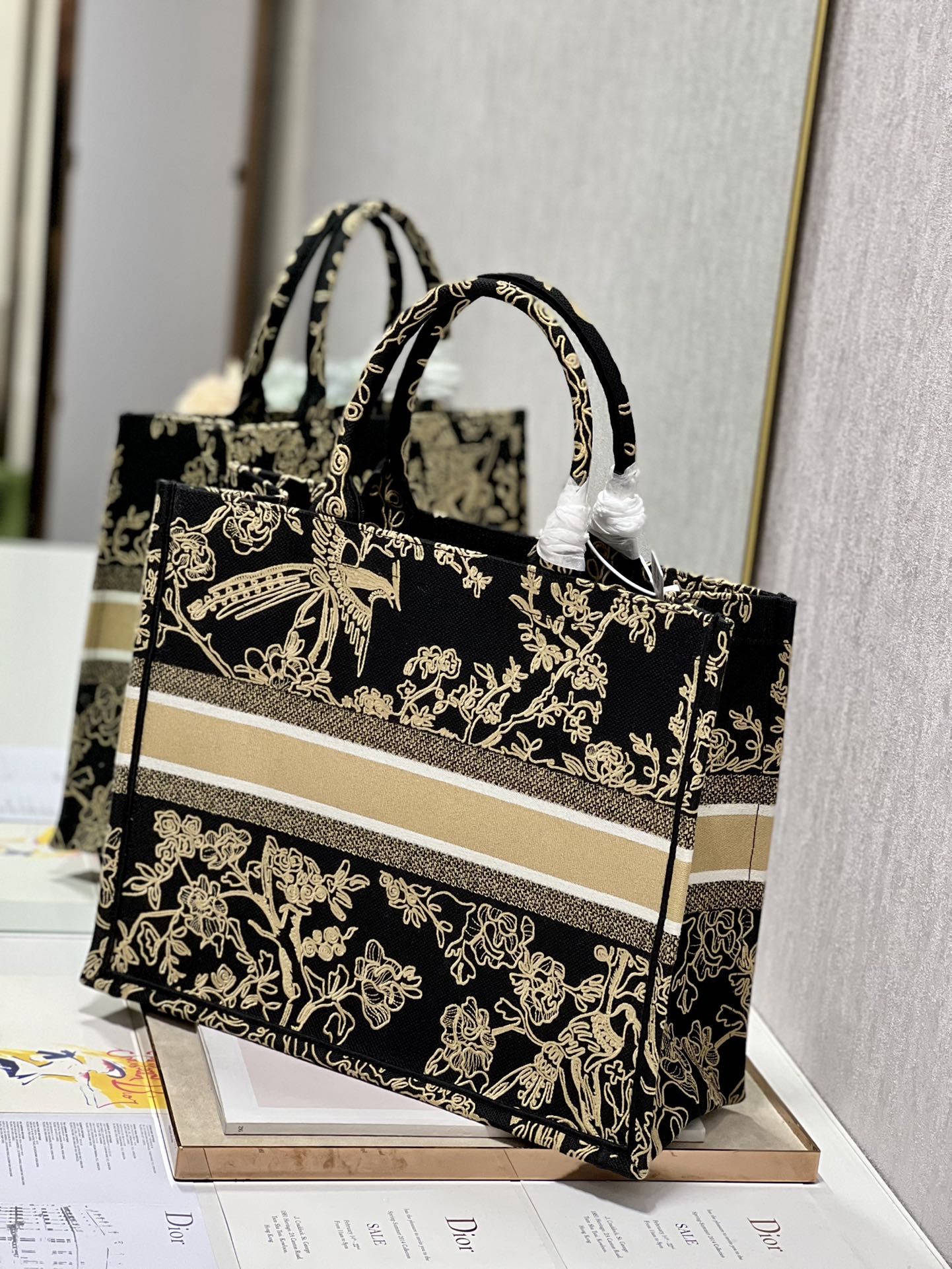 Diro Book Tote Bags-42*32*5CM
