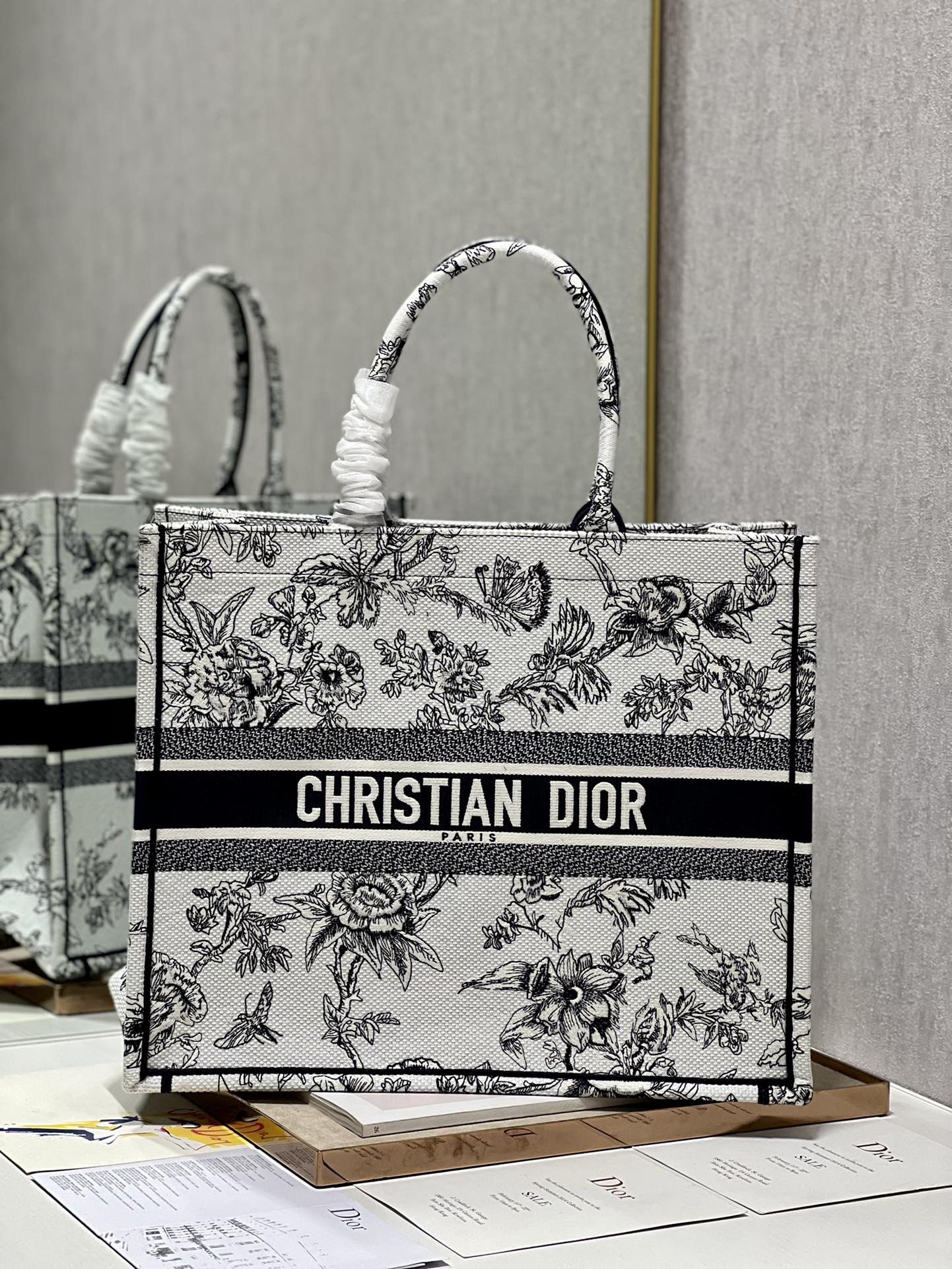 Diro Book Tote Bags-42*32*5CM