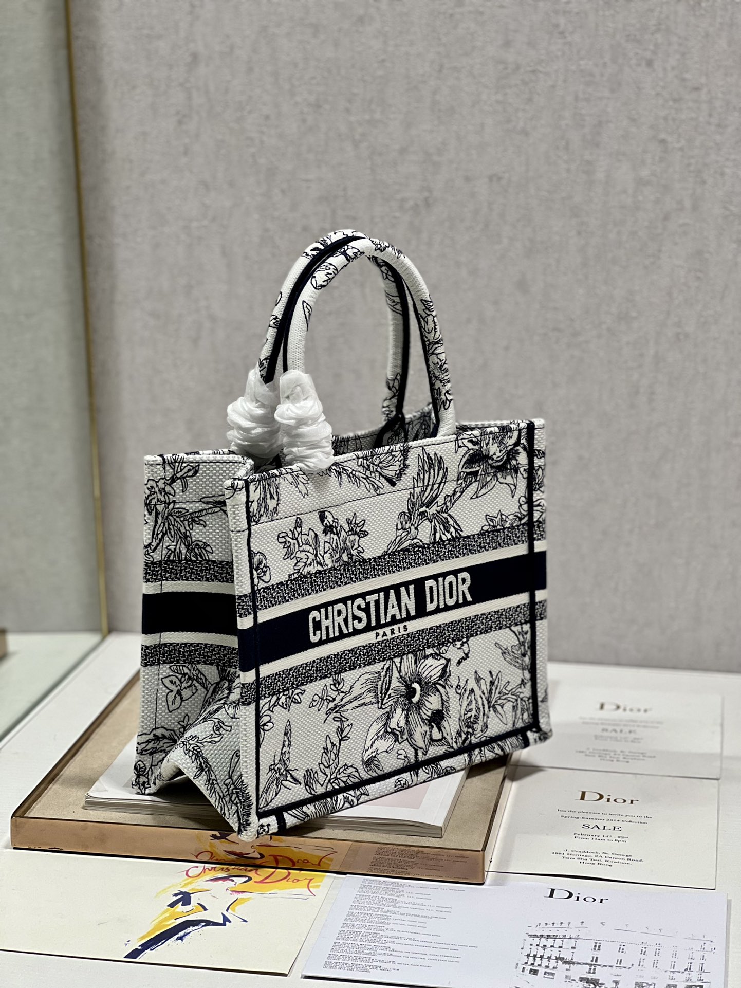 Diro Small Book Tote-26*8*22CM