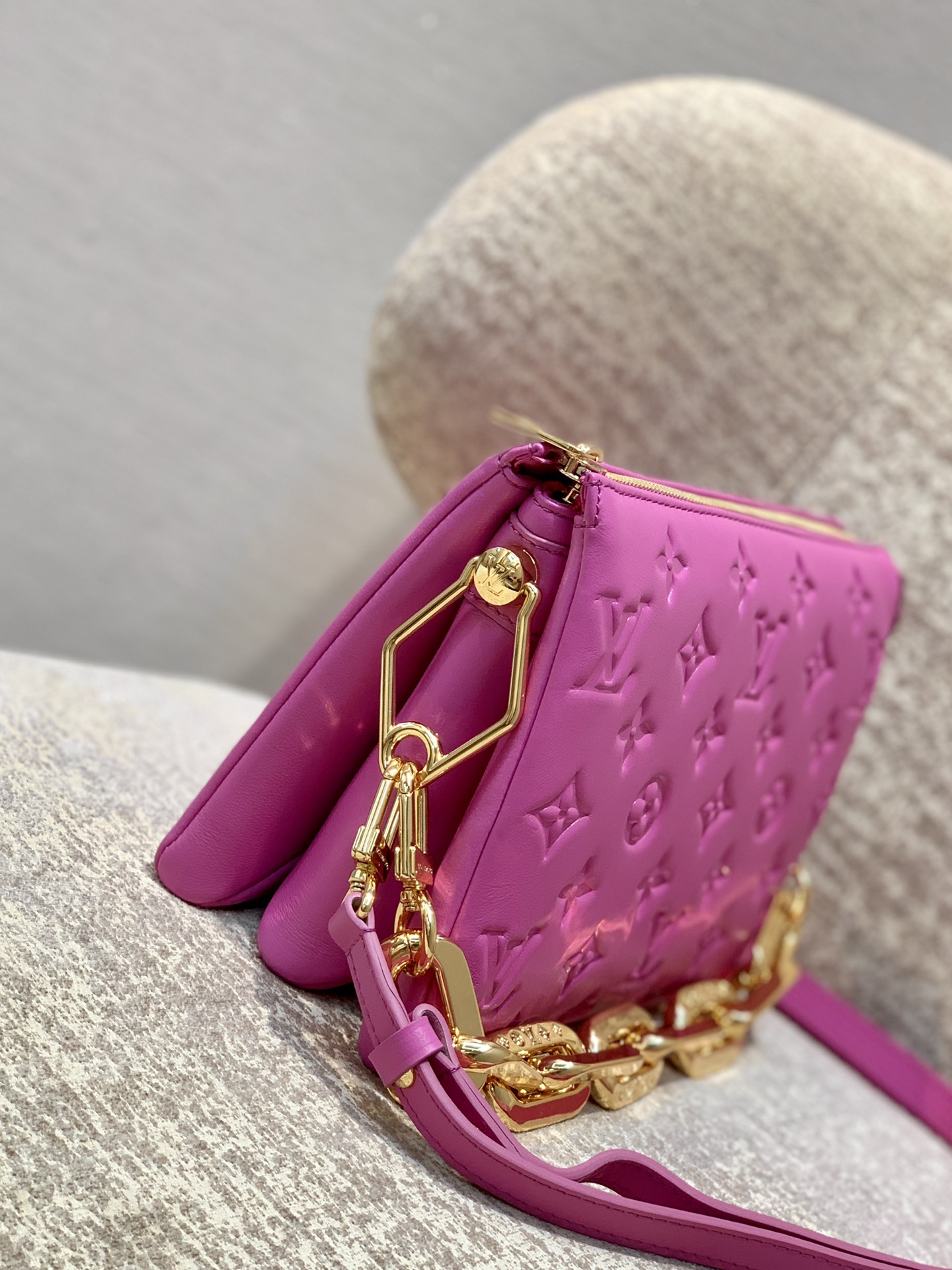 Louis Vuitton Coussin BB Bag-21*16*7 CM