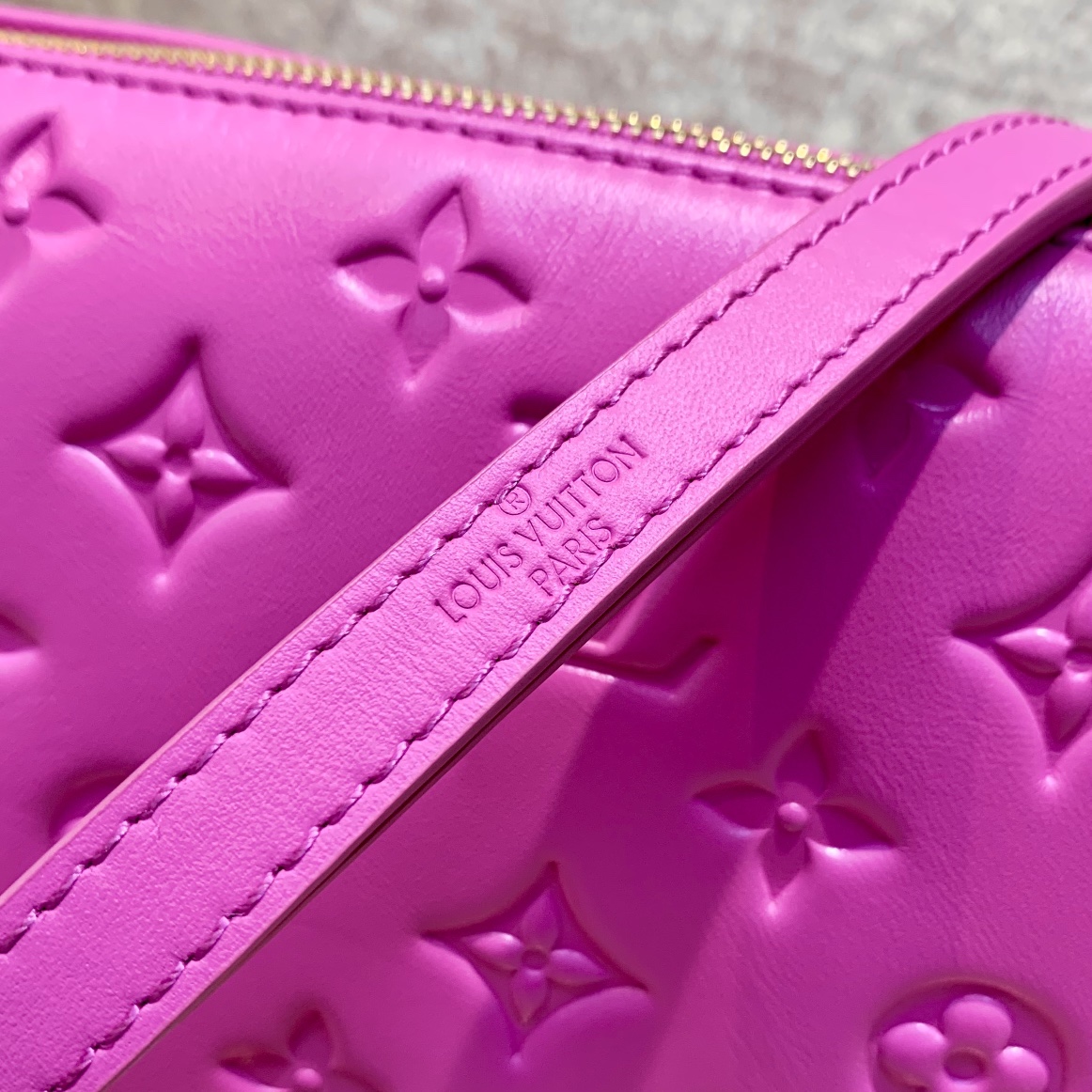 Louis Vuitton Coussin BB Bag-21*16*7 CM