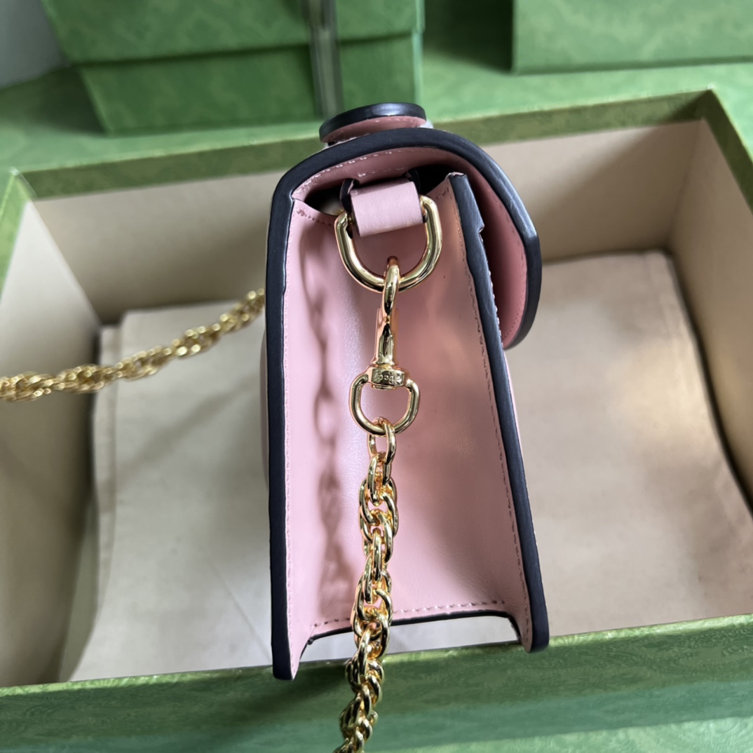 Gucci GG Matelassé Handlebag-18*13*6.5CM