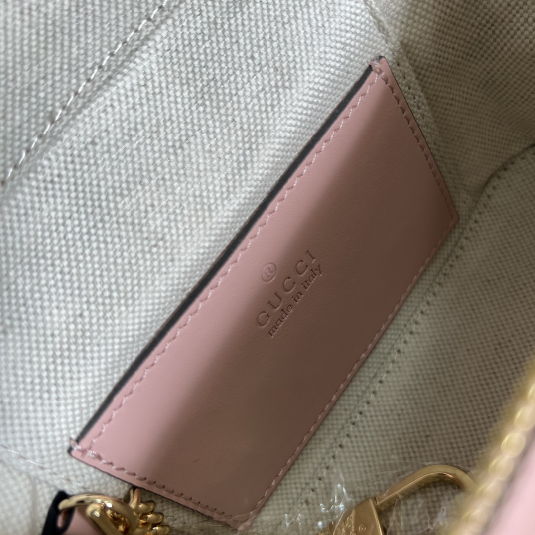 Gucci GG Matelassé Mini Handlebag-16*10.5*5CM