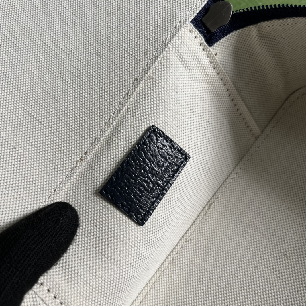 Gucci Pouch-22*8*19.5CM Gucci Pouch-22*8*19.5CM