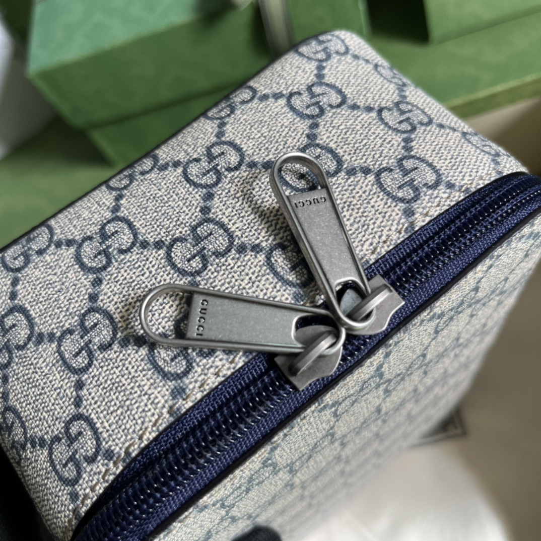 Gucci Pouch-22*8*14CM Gucci Pouch-22*8*14CM