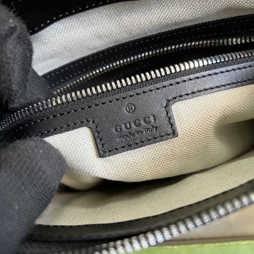 Gucci Messenger Bag-26*23*3CM