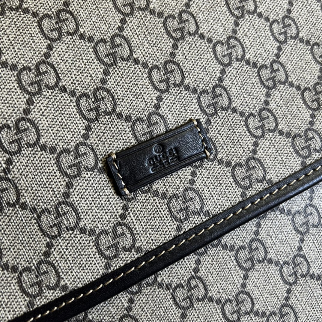 Gucci Messenger Bag-33x 22x 11CM