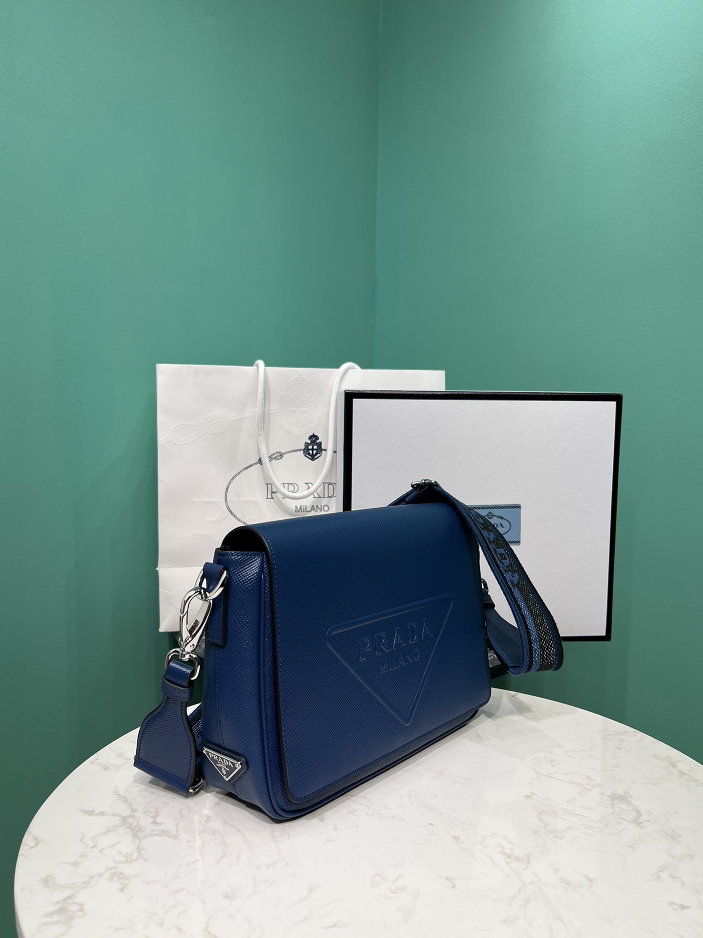 Prada Crossbody Bag-2VD046 -26*18*6.5CM