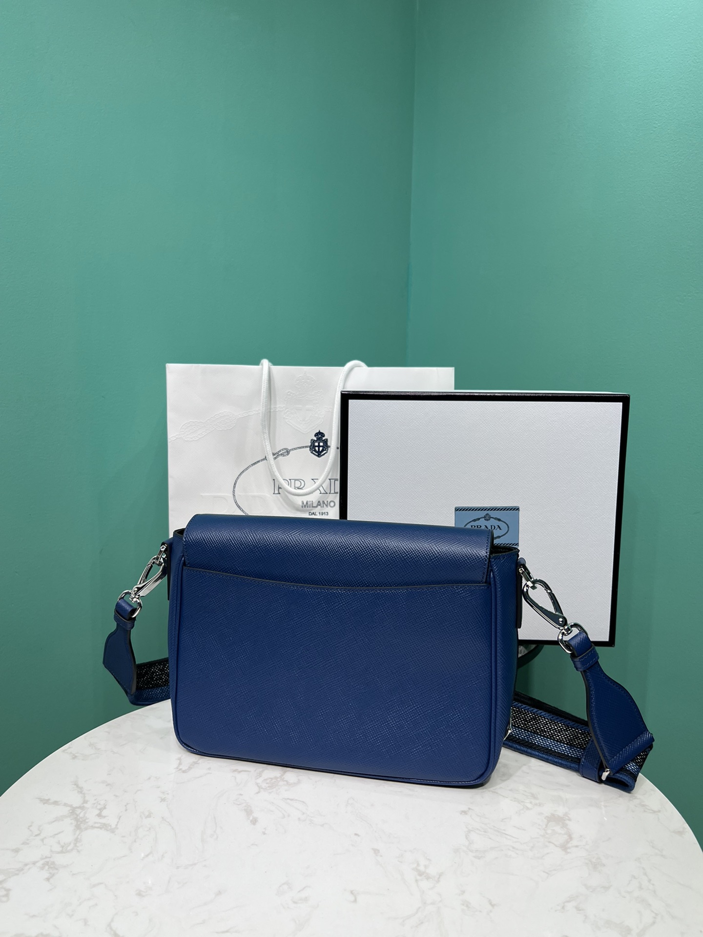 Prada Crossbody Bag-2VD046 -26*18*6.5CM Prada Crossbody Bag-2VD046 -26*18*6.5CM