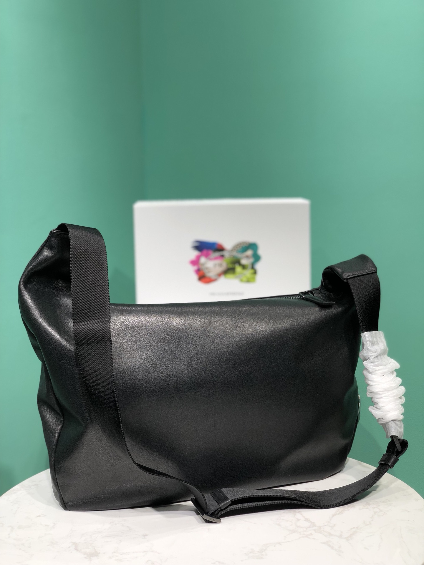 Prada Crossbody Bag-2VH125-32*32*9CM Prada Crossbody Bag-2VH125-32*32*9CM