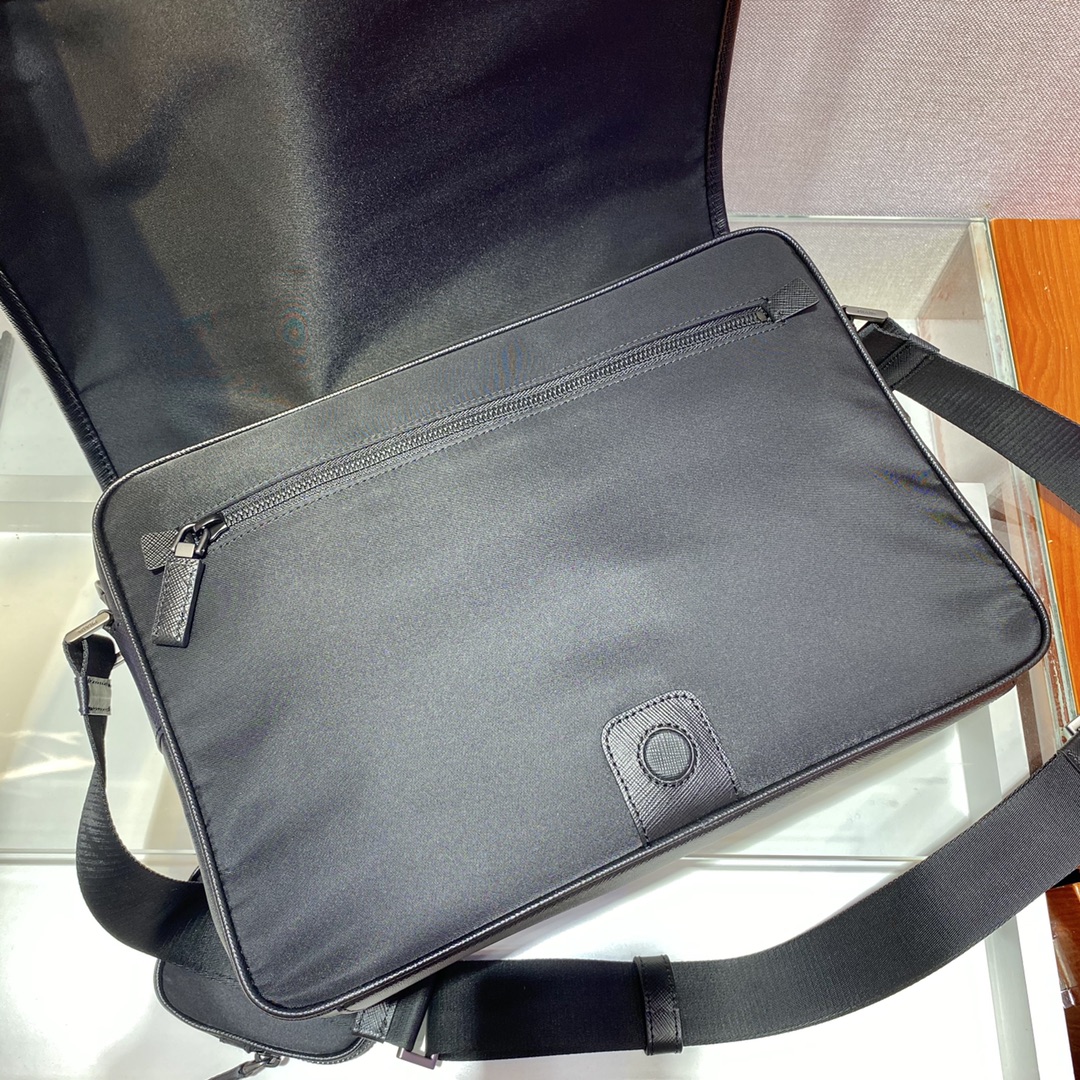 Prada 2VD039 Messenger Bag -33*24*8CM