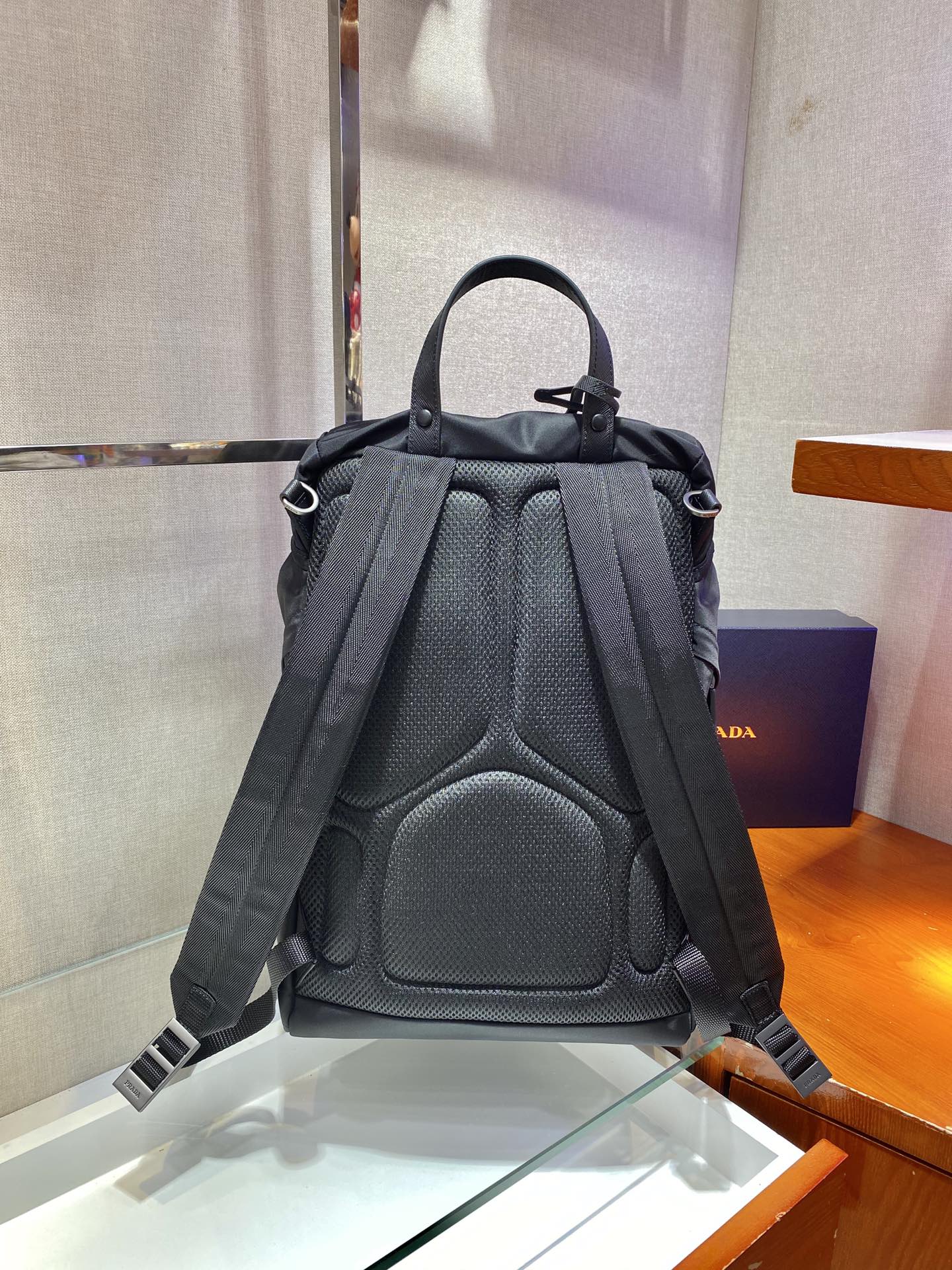 Prada 2VZ135 Backpack -27*45*17CM Prada 2VZ135 Backpack -27*45*17CM