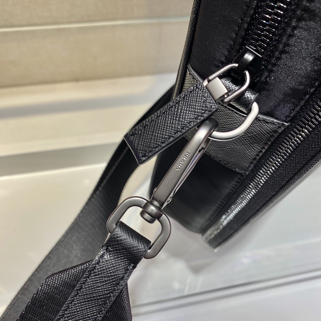 Prada 2VE005 Briefcase -38*28*6.5CM