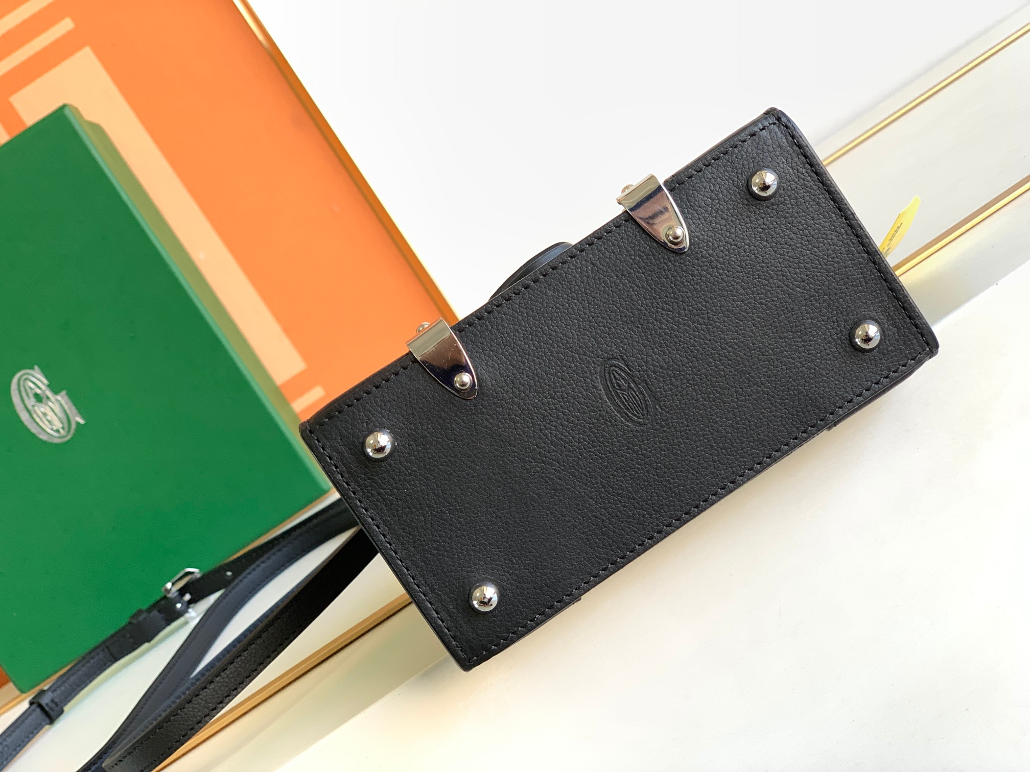 Goyard Coated Canvas and Leather Saigon Top Handle Bag-11.5x7x14.5CM