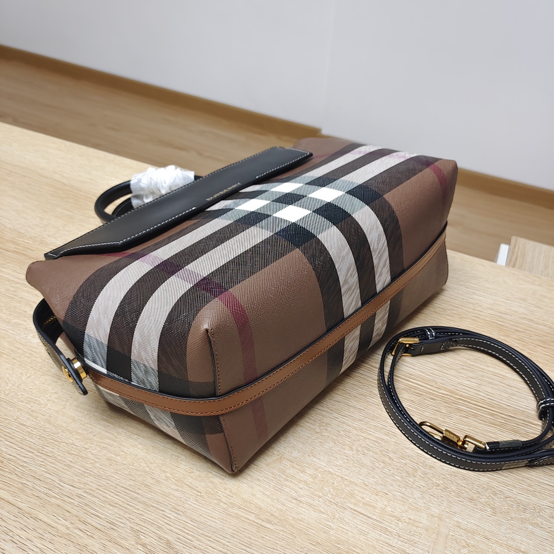 Burberry Tote Bag-28 x 13 x 23CM