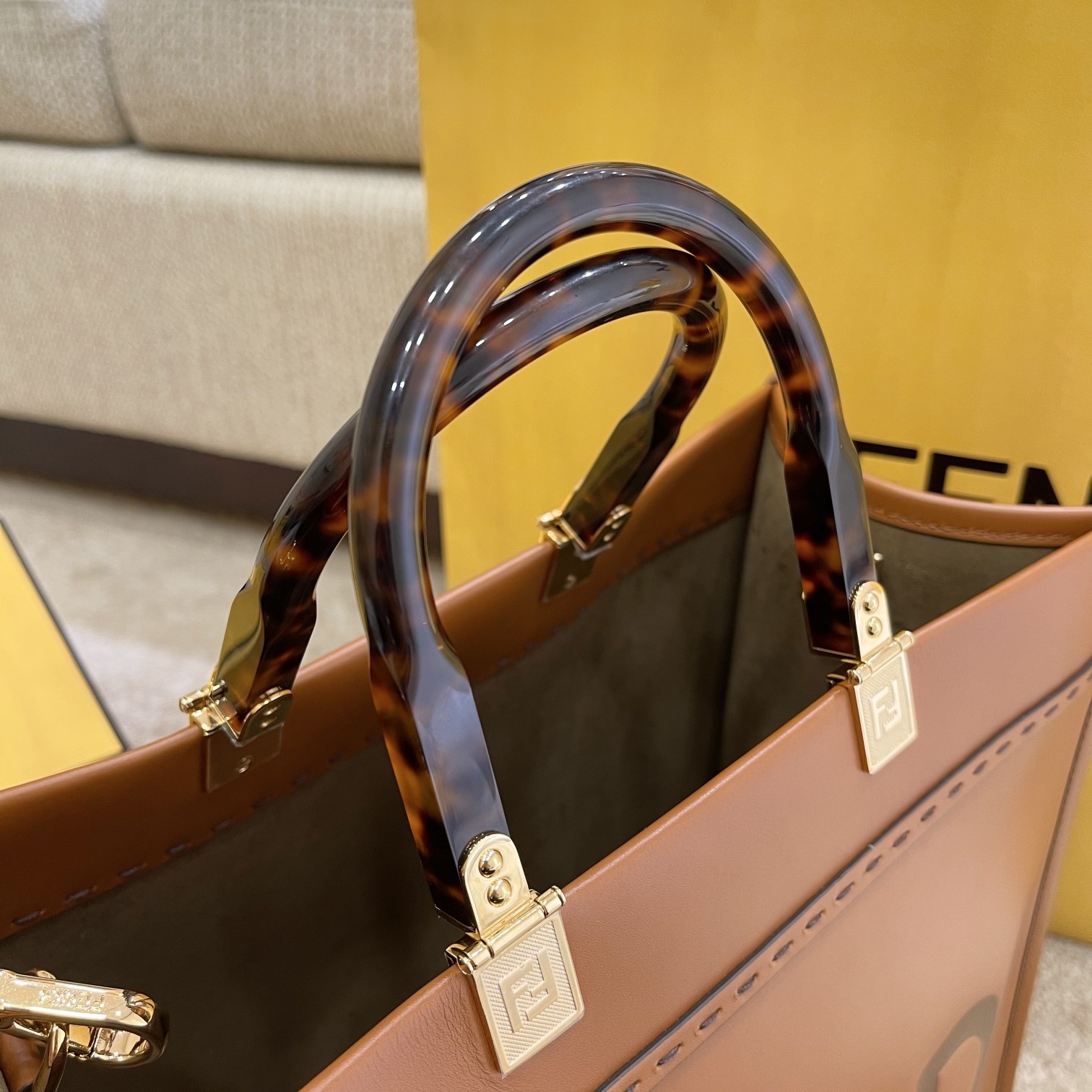 Fendi Vintage Handbags-35x17x31CM