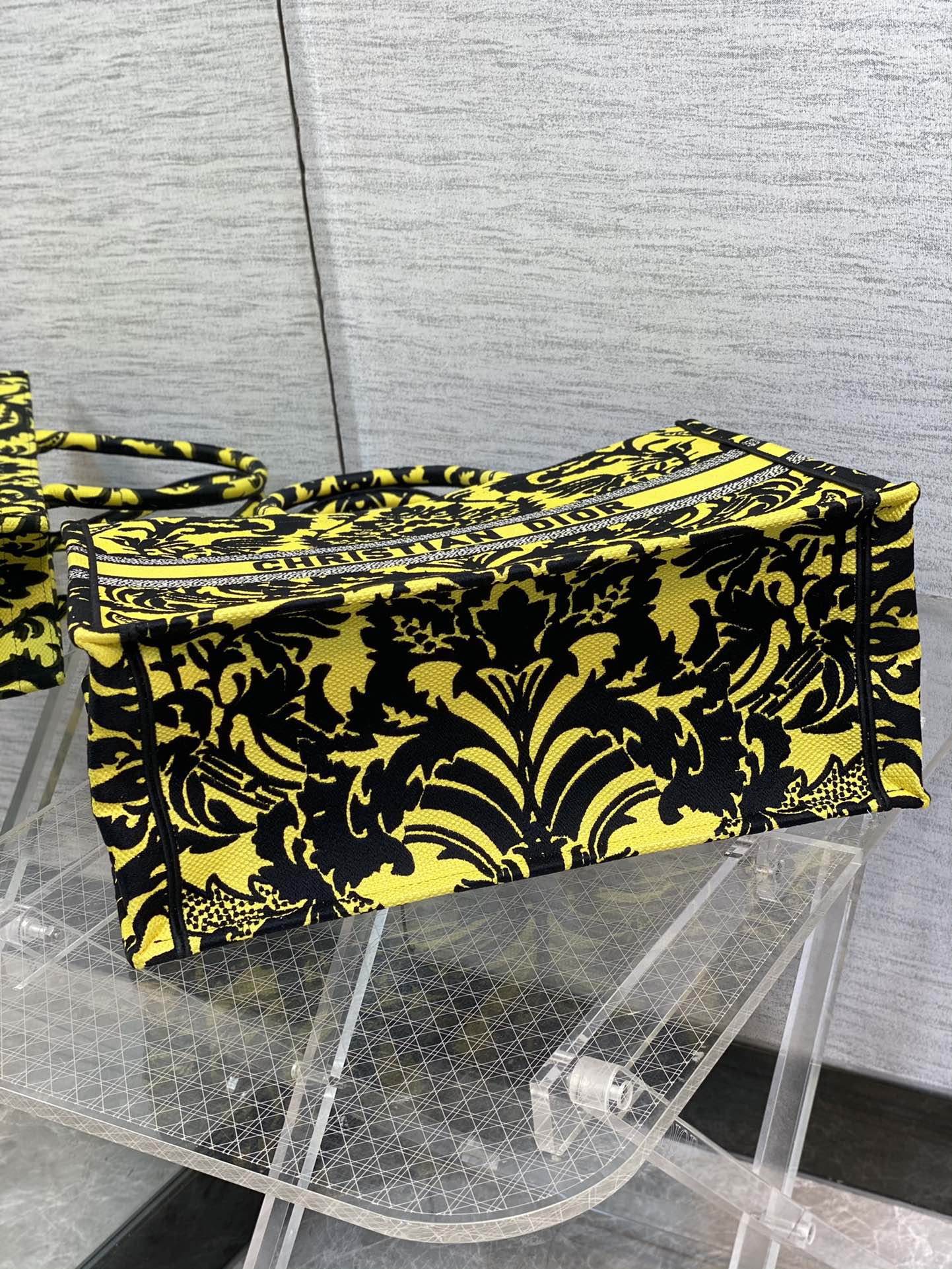 Diro Book Tote Bags-42*32*5CM